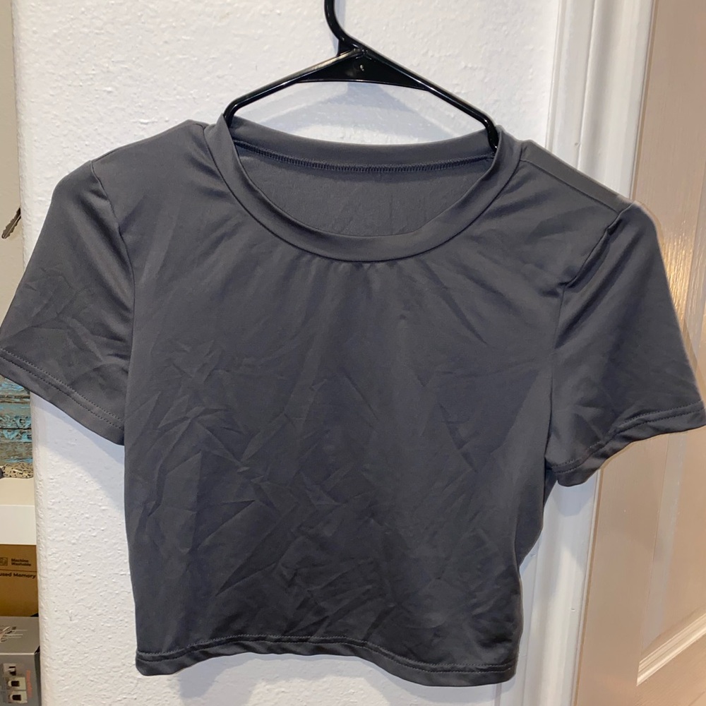 Crop T-shirt bundle (s)